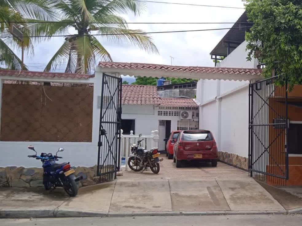 Hotel Maceo Melgar Buitenkant foto